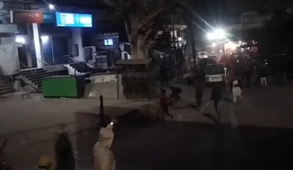 चौमूं में तनाव के बाद राहत... इंटरनेट सेवा फिर से बहाल, पुलिस का अतिरिक्त जाब्ता तैनात