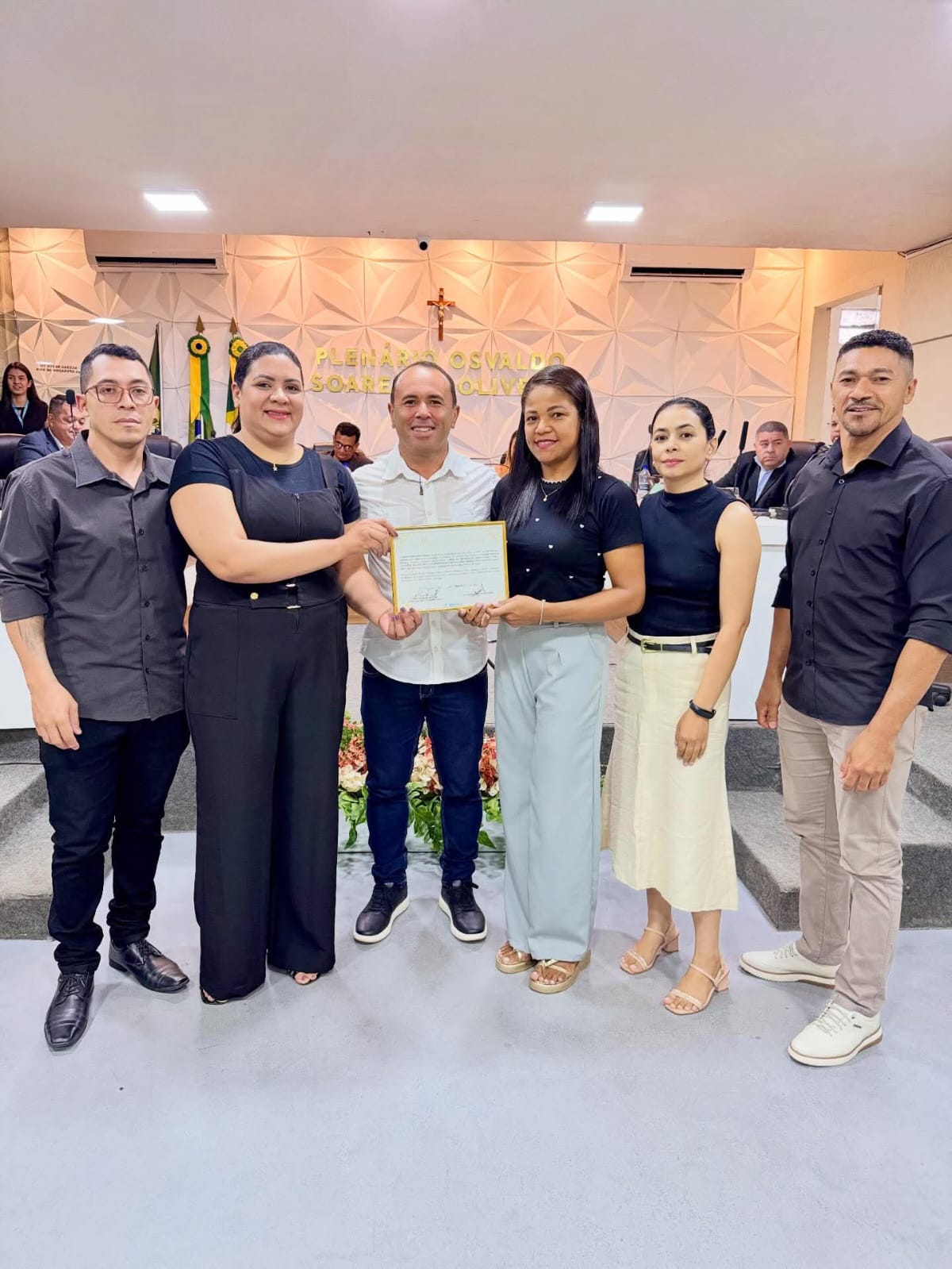 ENTREGA DAS MOÇÕES DE APLAUSOS A CIDADÃOS QUE CONTRIBUEM PARA O FORTALECIMENTO DO NOSSO MUNICÍPIO.