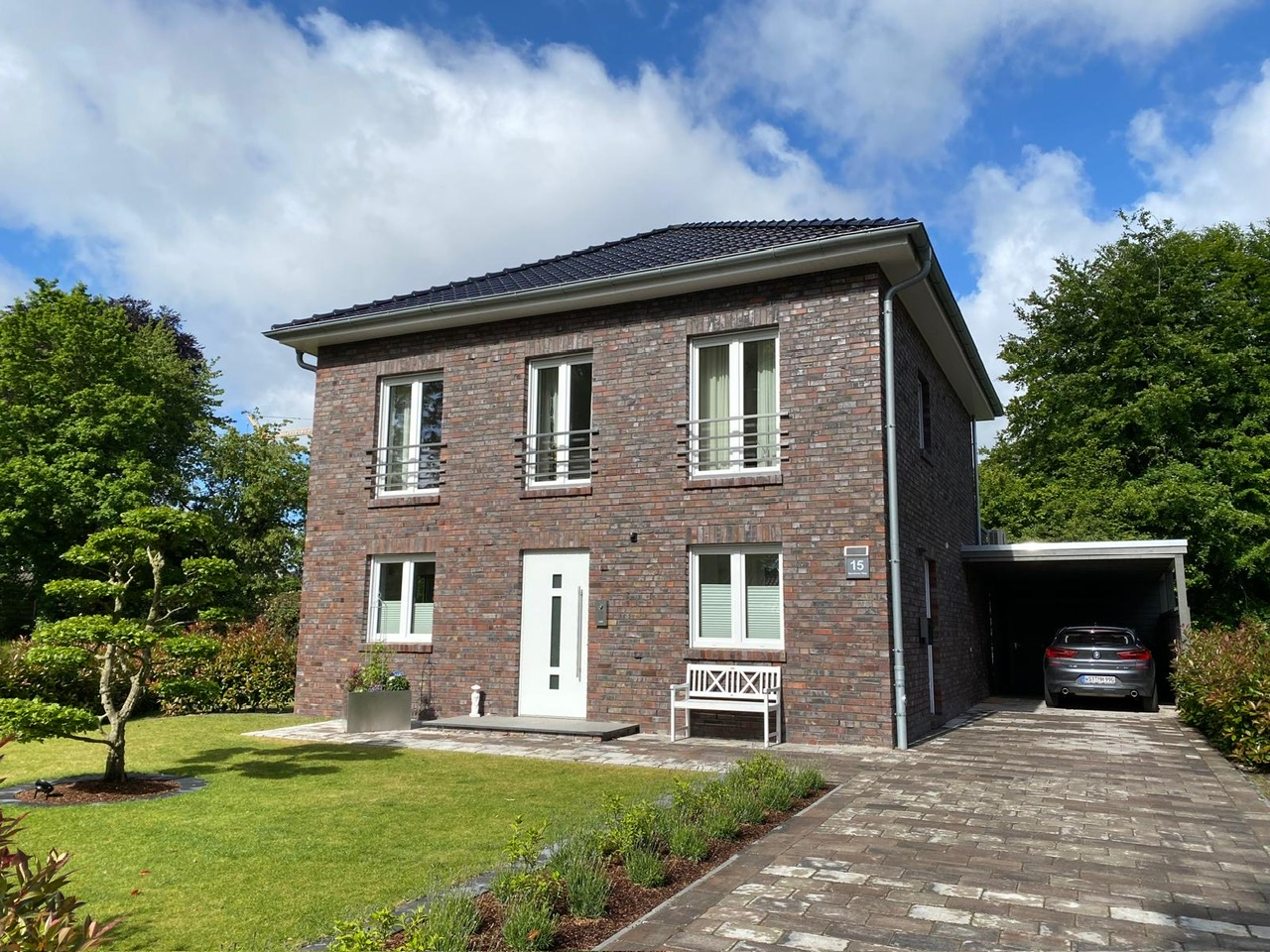 Modernes Einfamilienhaus - Bauprojekt von Rainer Müller Bauunternehmen