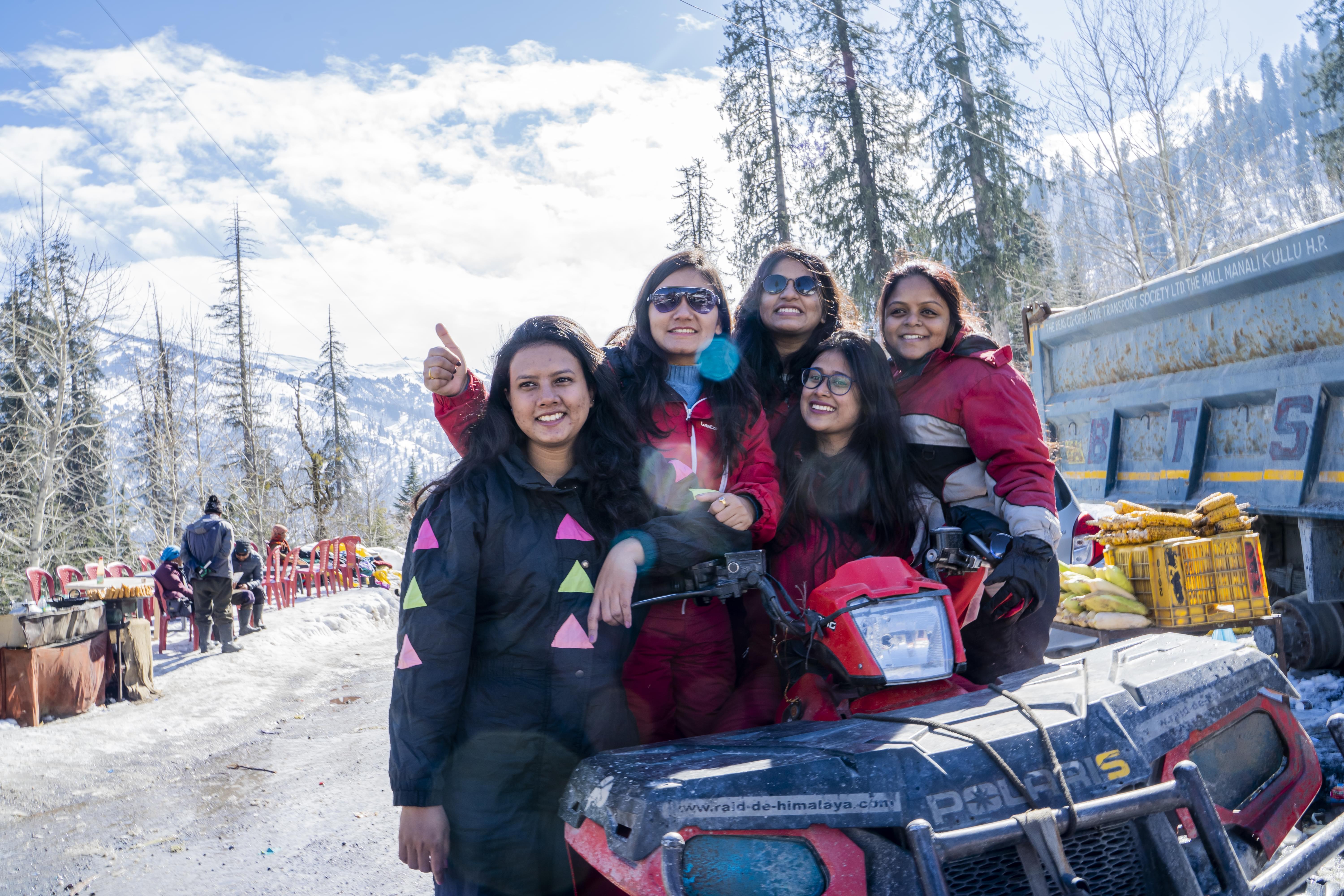 My bags are packed, are yours? ❤️ [ Manali, Snowfall, Winter, Himachal  Pradesh, Manali Snow ] | Instagram