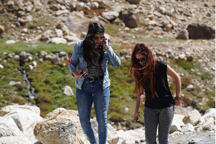 2 BFF's in Spiti Valley.