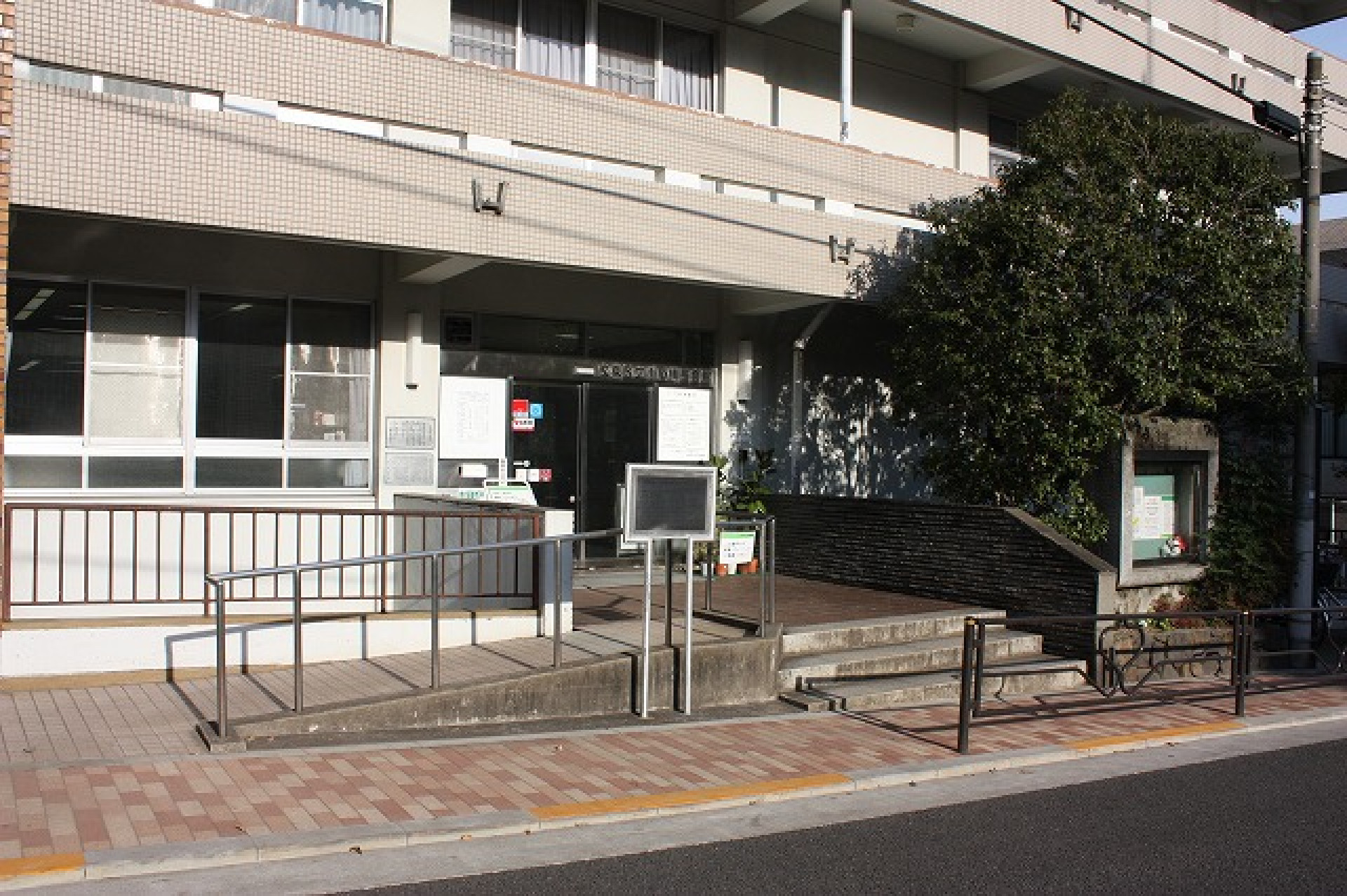 小石川図書館