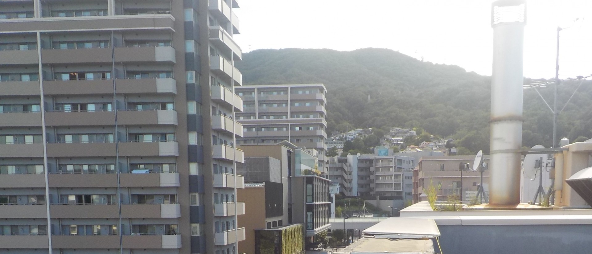 2018ローレルコート生駒と生駒山