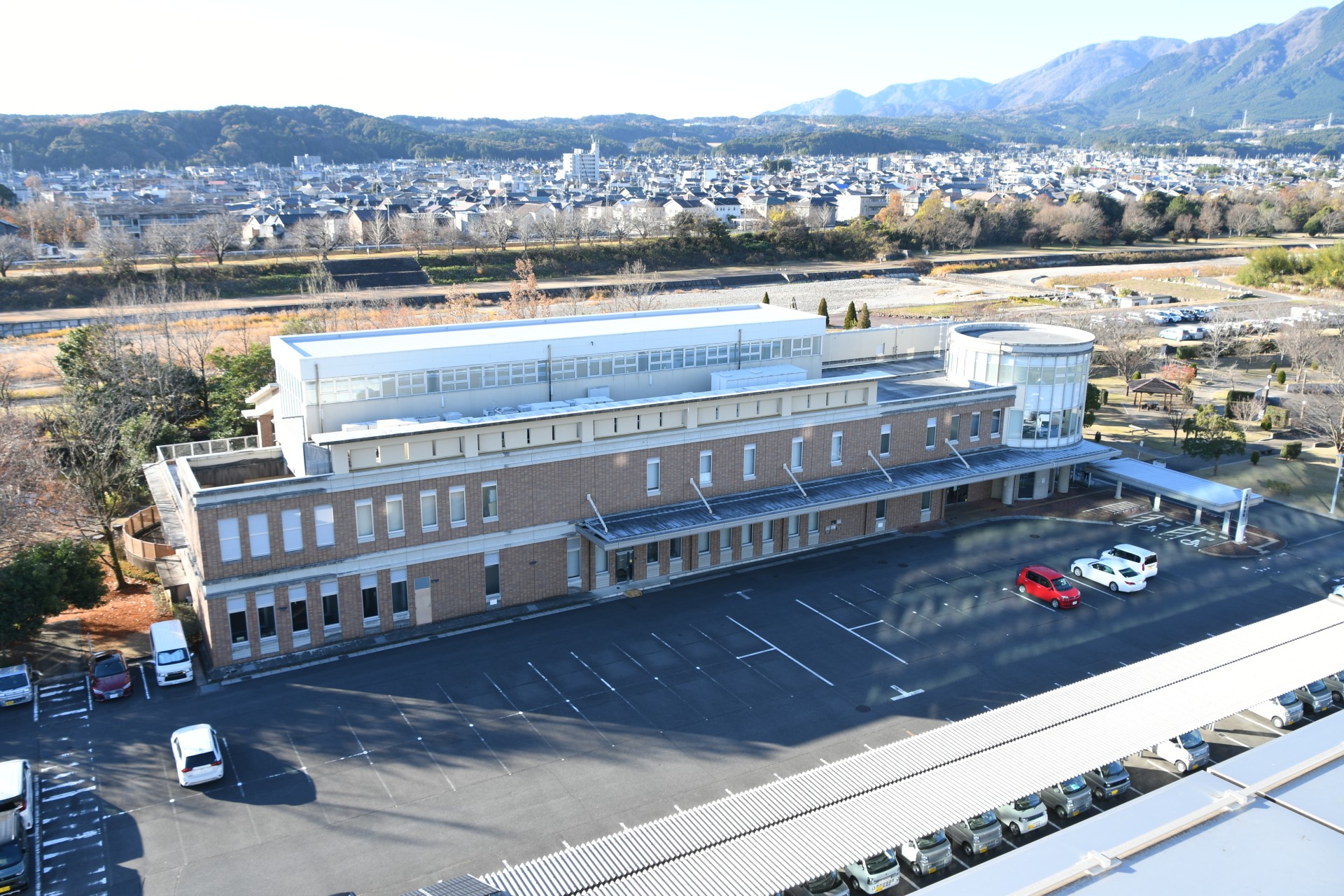 20231213_菰野町図書館