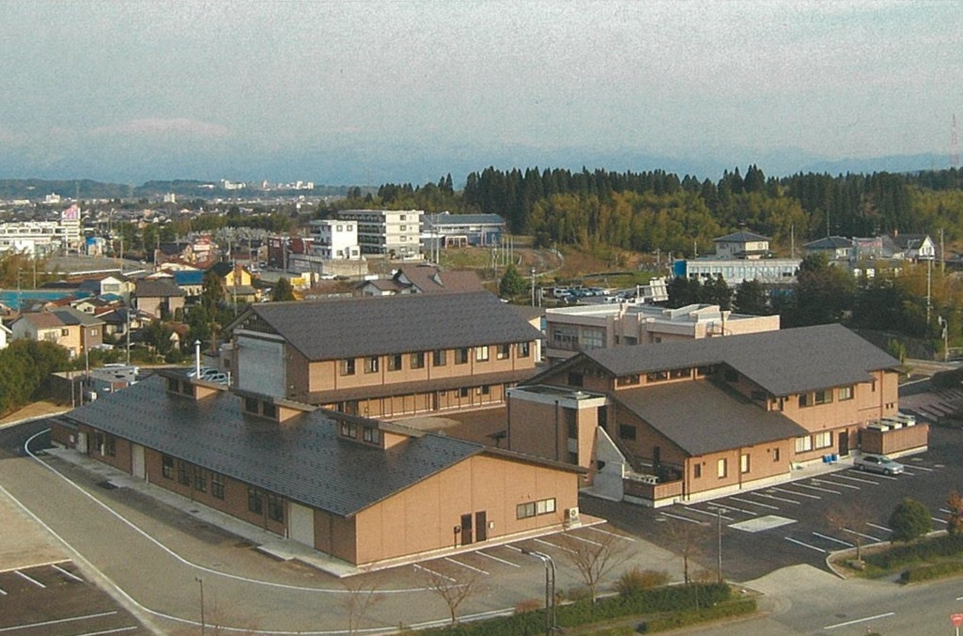 富山県農林水産総合技術センター_木材研究所