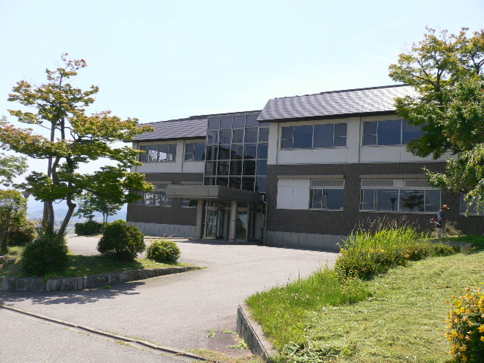 富山県農林水産総合技術センター_畜産研究所