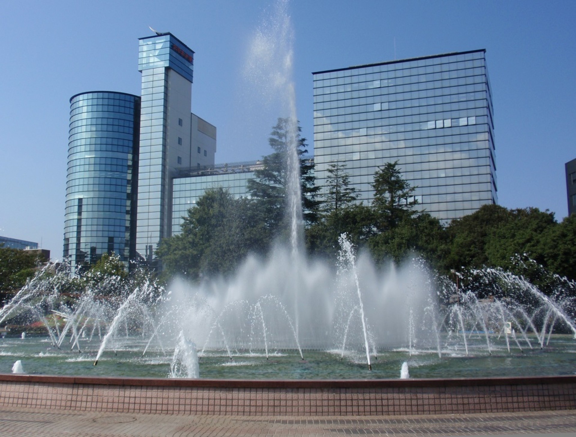 県庁前公園_噴水1