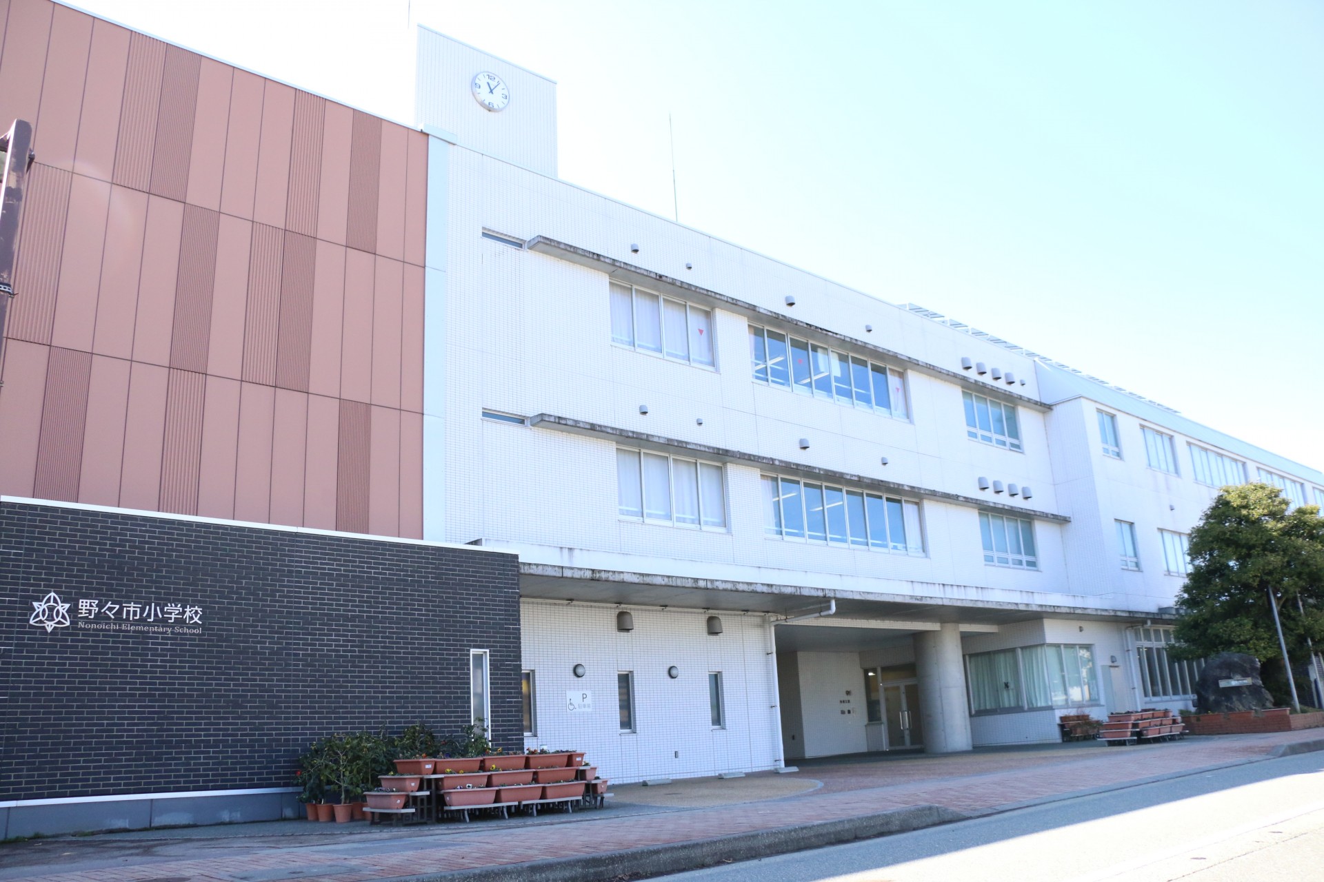 野々市小学校