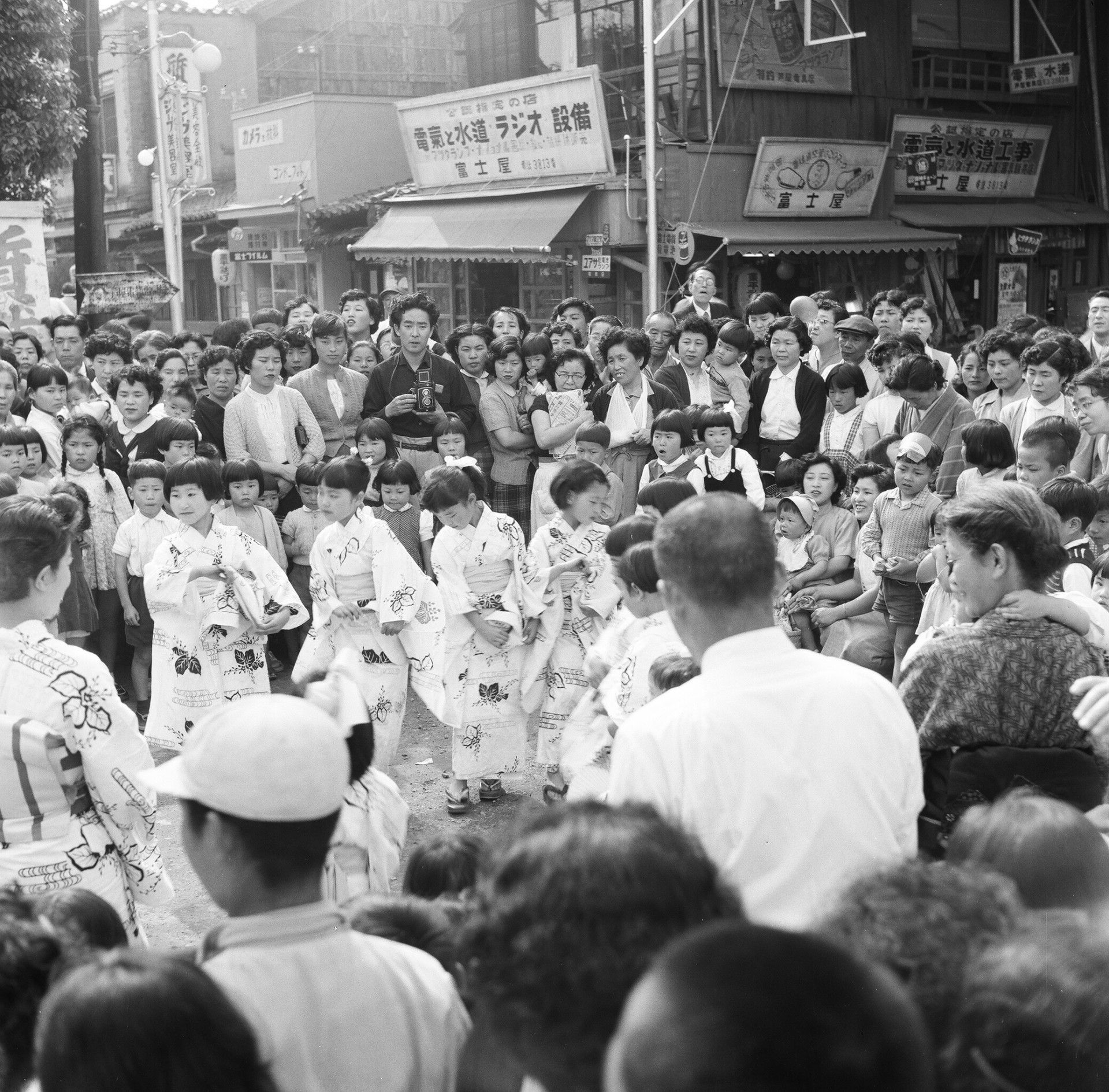 1956_本通り商店街１