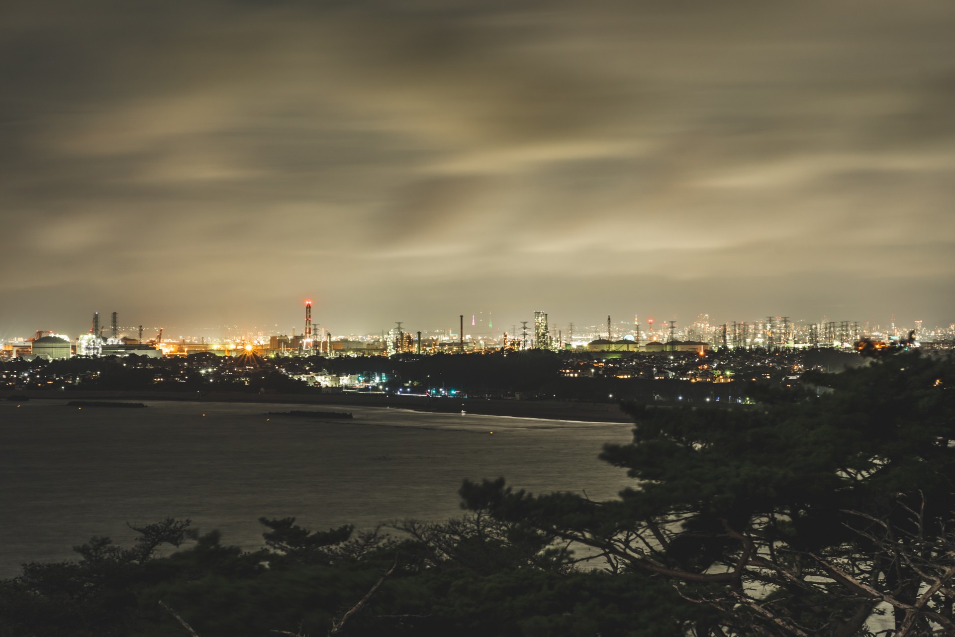 花渕灯台からの工場夜景