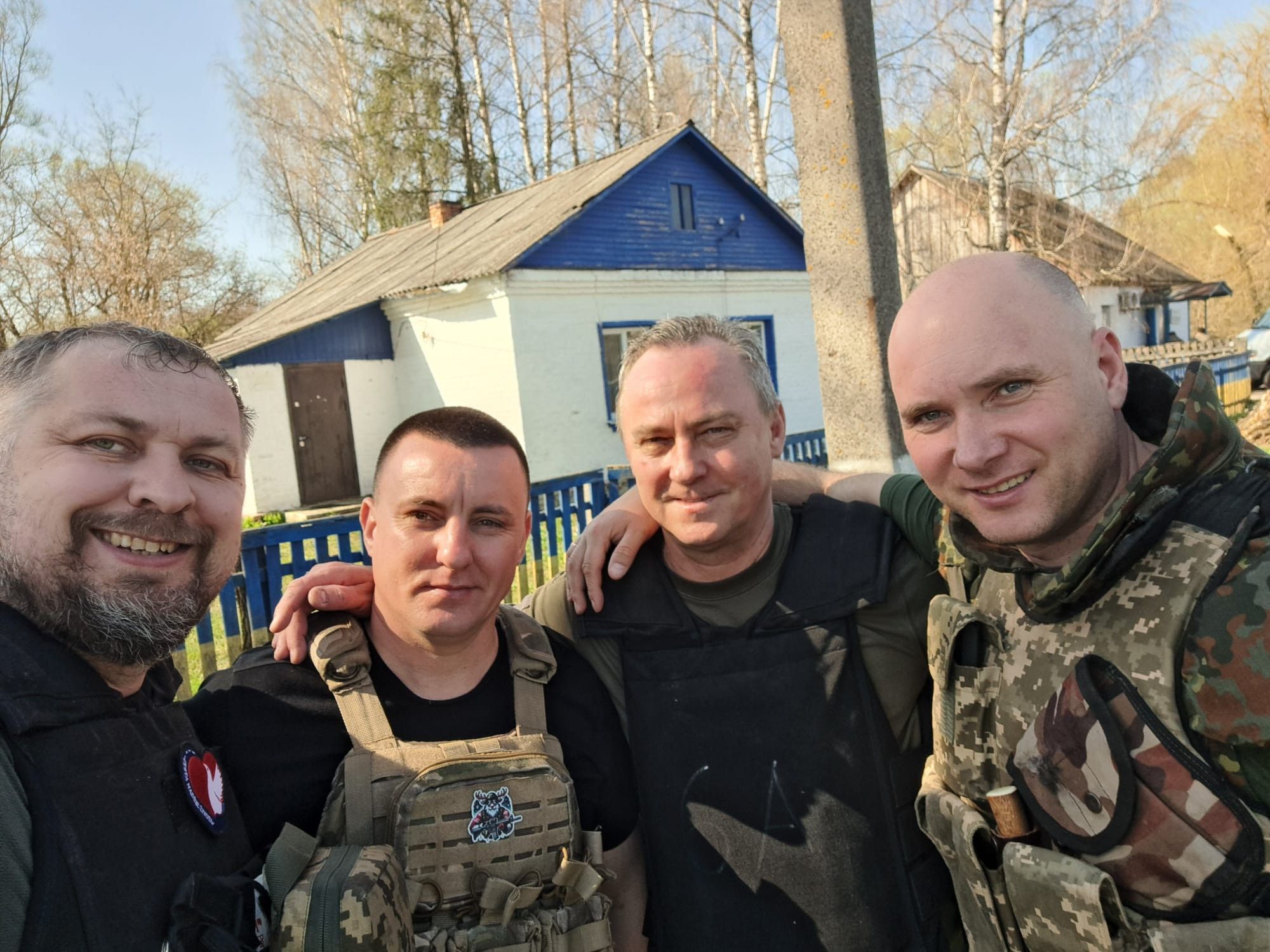 Амбасадор Закарпаття Едуард Бураш Великдень провів у прифронтових селах України