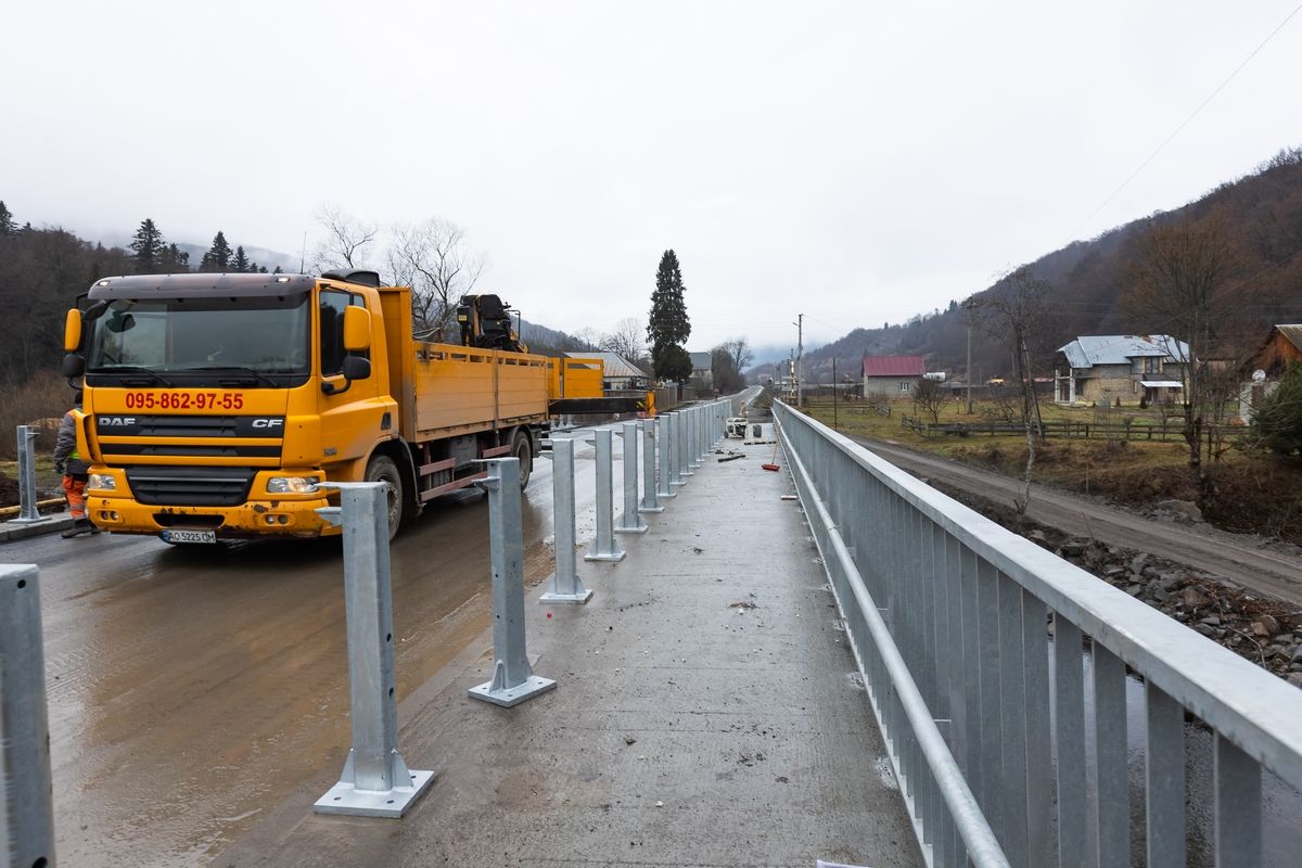 «Вітряні парки України» спрямували 50 млн грн на відновлення мосту у Жденіївській громаді