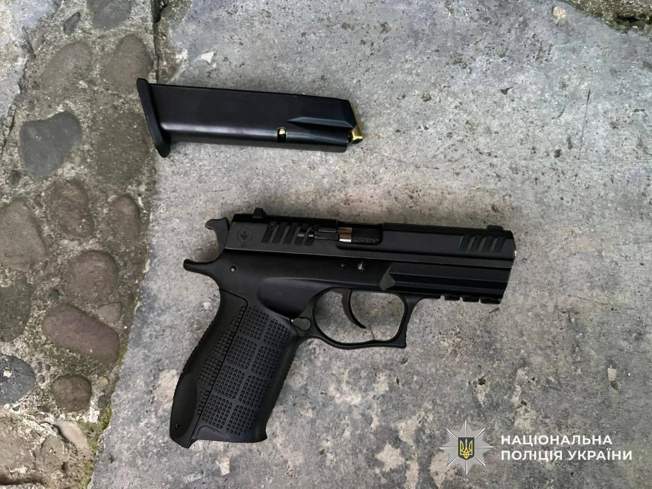 У Мукачеві сварка між сусідами переросла у стрілянину