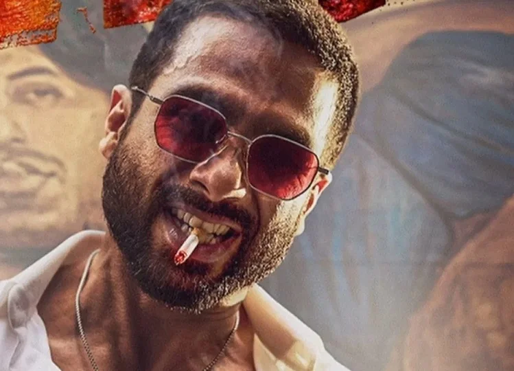 Bollywood: शाहिद कपूर की फिल्म देवा का रिलीज हो चुका है पहला पोस्टर, इस अंदाज में आए नजर