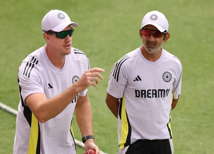 Gautam Gambhir  पर भी गिरेगी गाज, मिलेगी कोच पद से छुट्टी! इस दिग्गज को मिल सकती है जिम्मेदारी