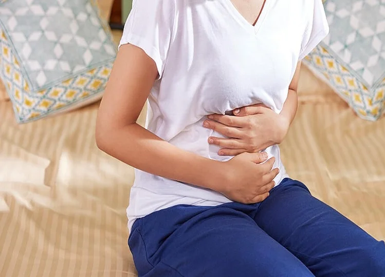Health Tips: पीरियड्स के दौरान होने वाले दर्द और ऐंठन को कम करती है हींग, इस प्रकार करें सेवन
