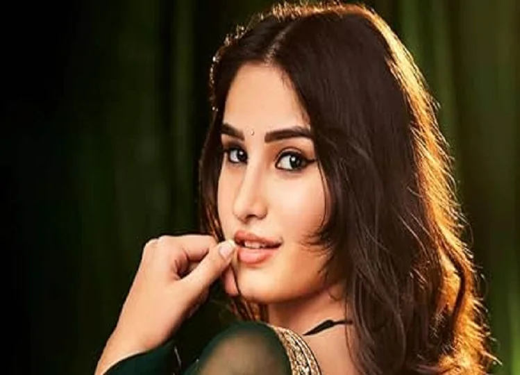 बॉलीवुड अभिनेत्री रवीना टंडन की बेटी Rasha इस फिल्म से बॉलीवुड में करेंगी डेब्यू