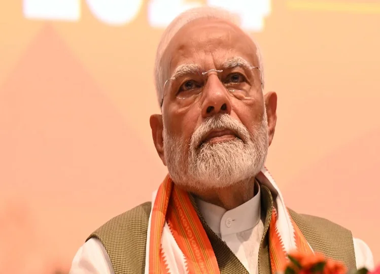 8th Pay Commission: केन्द्रीय कर्मचारियों की सैलरी में अब होगा बंपर इजाफा, मोदी सरकार ने दे दी है आठवें वेतन आयोग को मंजूरी