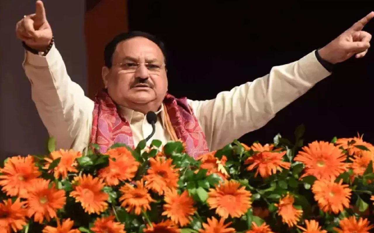 Delhi Assembly Elections: महिलाओं को हर महीने मिलेंगे 2500 रुपए, भाजपा ने संकल्प पत्र जारी कर किए लोगों से ये बड़े वादे