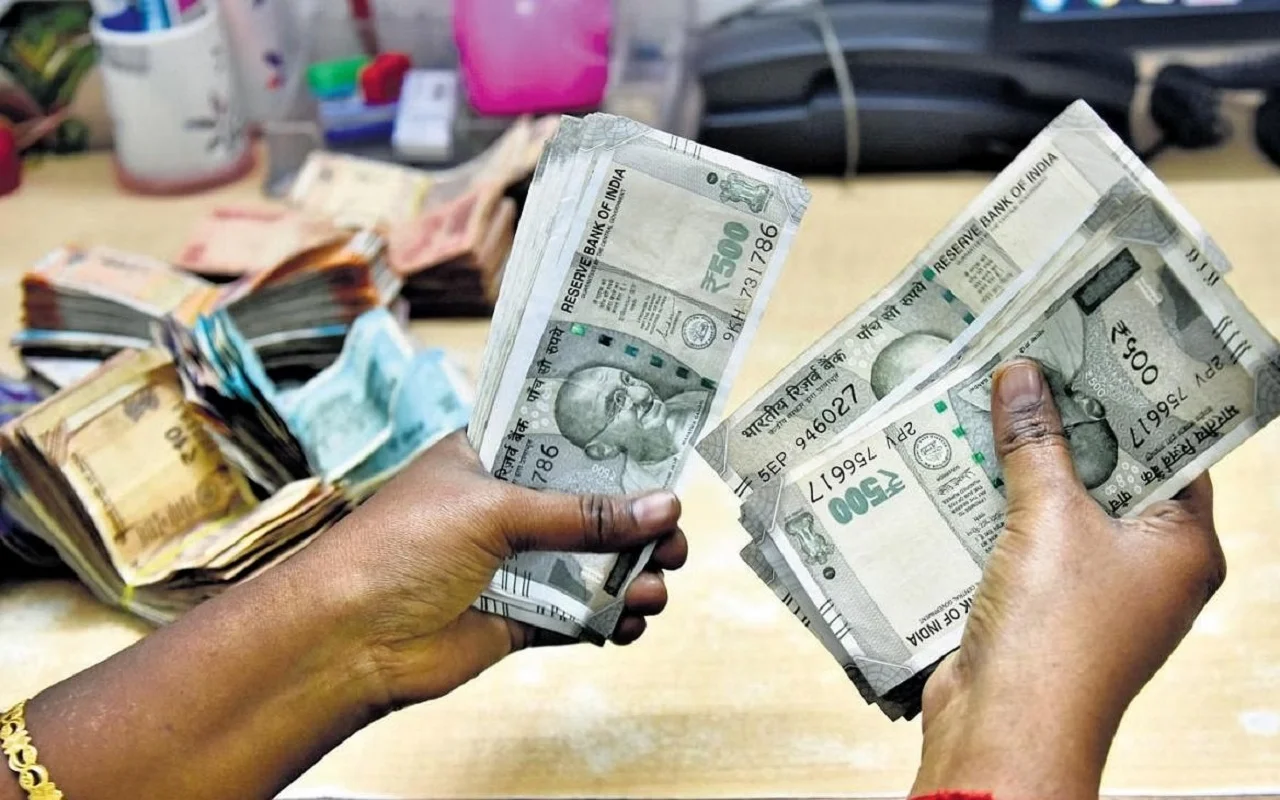 Government scheme: रकम दोगुनी होने की गारंटी है ये स्कीम, आज ही शुरू करें निवेश