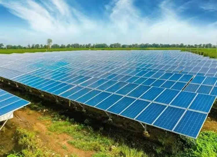 PM Surya Ghar Muft Bijli Yojna: 300 यूनिट मुफ्त बिजली, 78,000 रुपये की सब्सिडी पाएं, जानें कैसे करना है आवेदन