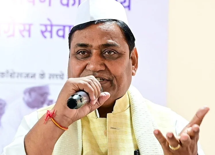 आज देश में नफरत, हिंसा और संविधान विरोधी ताकतें हावी हैं: Dotasra