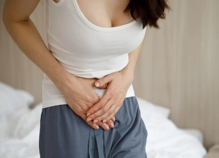 Health Tips: यूरिन को लंबे समय तक रोककर बैठने से शरीर के कई अंग हो सकते हैं प्रभावित, जान लें आप 