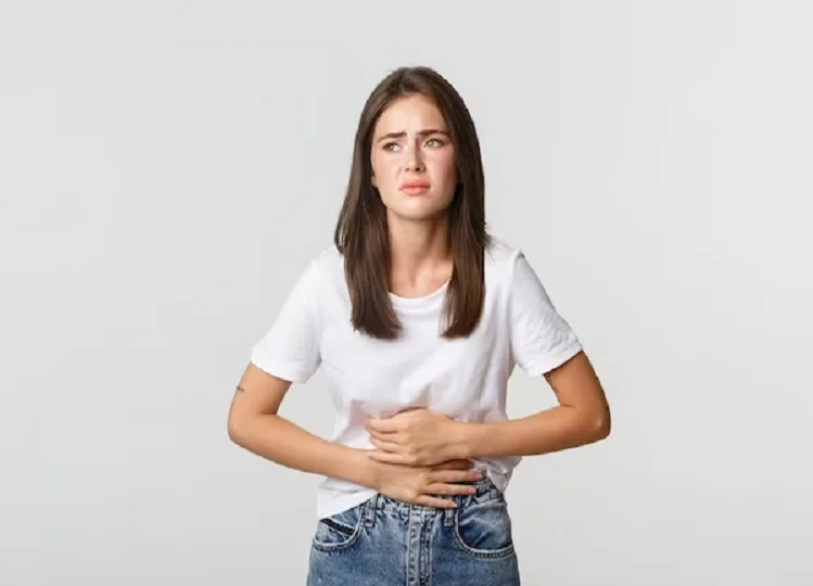 Health Tips: एसिडिटी की परेशानी में रामबाण इलाज है ये पानी, शुरू कर दें पीना