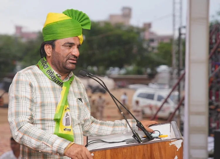 Hanuman Beniwal ने अब सीएम भजनलाल से कर दी है इन राजनेताओं के खिलाफ कठोर कार्रवाई करने की  मांग