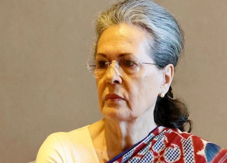 अभिभाषण के बाद Sonia Gandhi ने राष्ट्रपति को लेकर दिया बड़ा बयान, कहा- वह मुश्किल से...