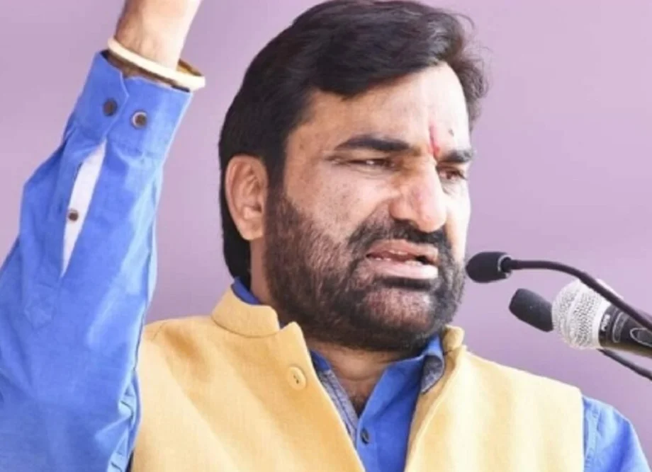 इंदौर में दूषित पानी से हो रही मौतों को लेकर Beniwal का बड़ा बयान, कहा- यह हादसा नहीं, बल्कि प्रशासनिक लापरवाही…