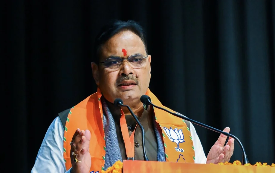 Rajasthan: सीएम भजनलाल ने अब भाजपा कार्यकर्ताओं से बोल दी है बड़ी बात, कहा- जरूरत पड़ने पर कांग्रेस को…
