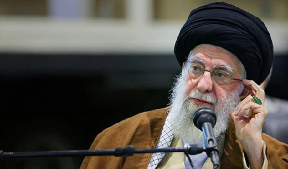 Iran: हिंसा में हो चुकी है 35 लोगों की मौत, खामेनेई ने अब दे डाली है ये चेतावनी