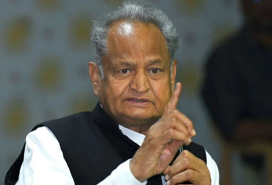 सुरेश कलमाड़ी को लेकर Gehlot का बड़ा बयान, कहा-सत्य परेशान हो सकता है, पराजित नहीं