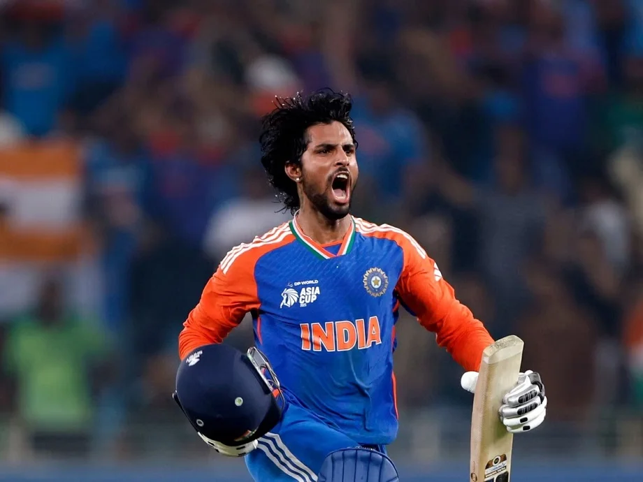 T20 World Cup: विश्वकप से पहले भारत को झटका, तिलक वर्मा की बिगड़ी तबीयत, करवानी पड़ सर्जरी
