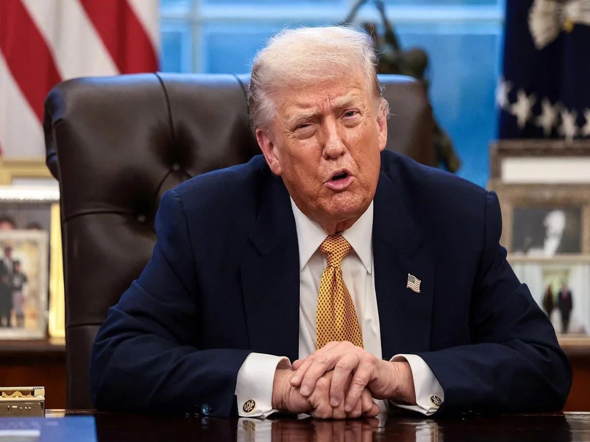  अरब देशों की चेतावनी के बाद Donald Trump को लेना पड़ा है ये निर्णय