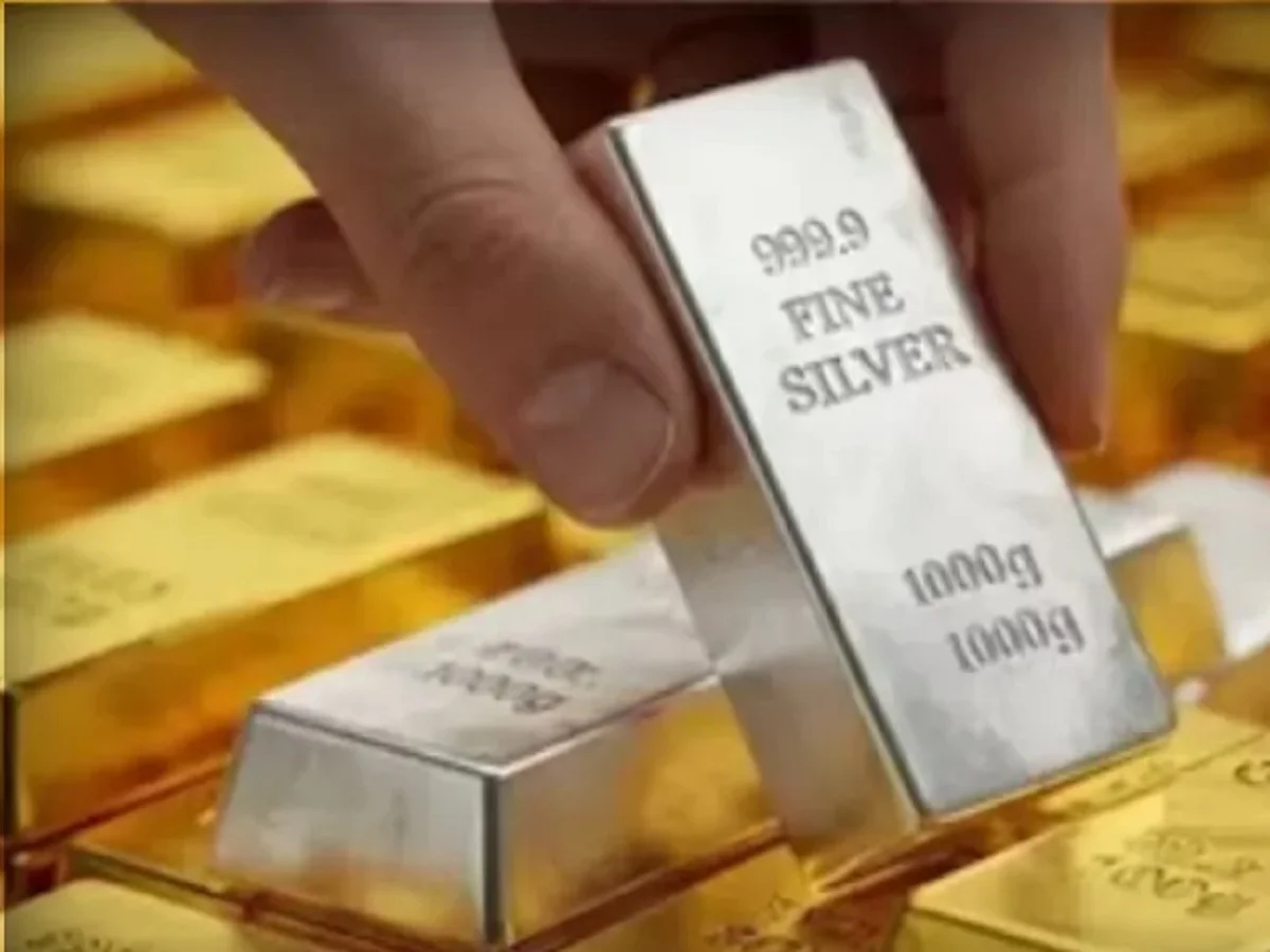 Gold-silver prices: पहली बार तीन लाख के पार पहुंची चांदी, सोने की भी इतनी बढ़ गई है कीमत