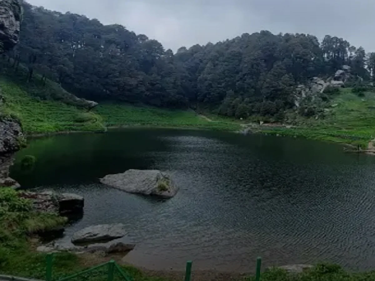 Travel Tips: हिमाचल प्रदेश की यात्रा में इन चार पर्यटक स्थलों की जरूर ही करें सैर, यादगार बनेगा टूर