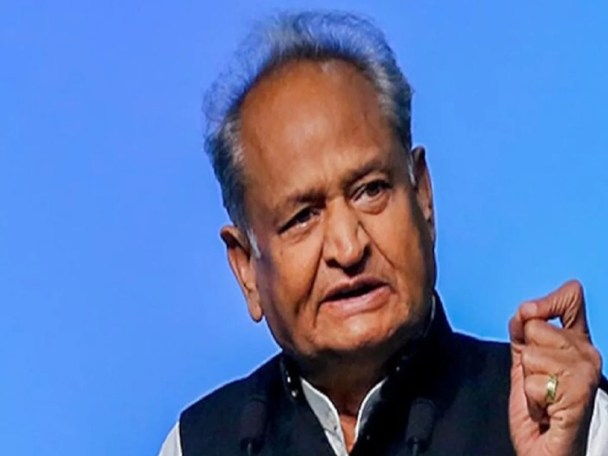 भाजपा सरकार का शराब बिक्री का समय बढ़ाने का विचार अत्यंत चिंताजनक और जनविरोधी: Gehlot