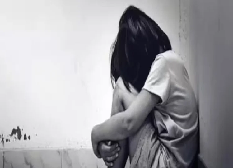Uttar Pradesh: बेर दिलाने के बहाने लड़की को अपने घर ले गया पड़ोसी, फिर किया ऐसा कि...