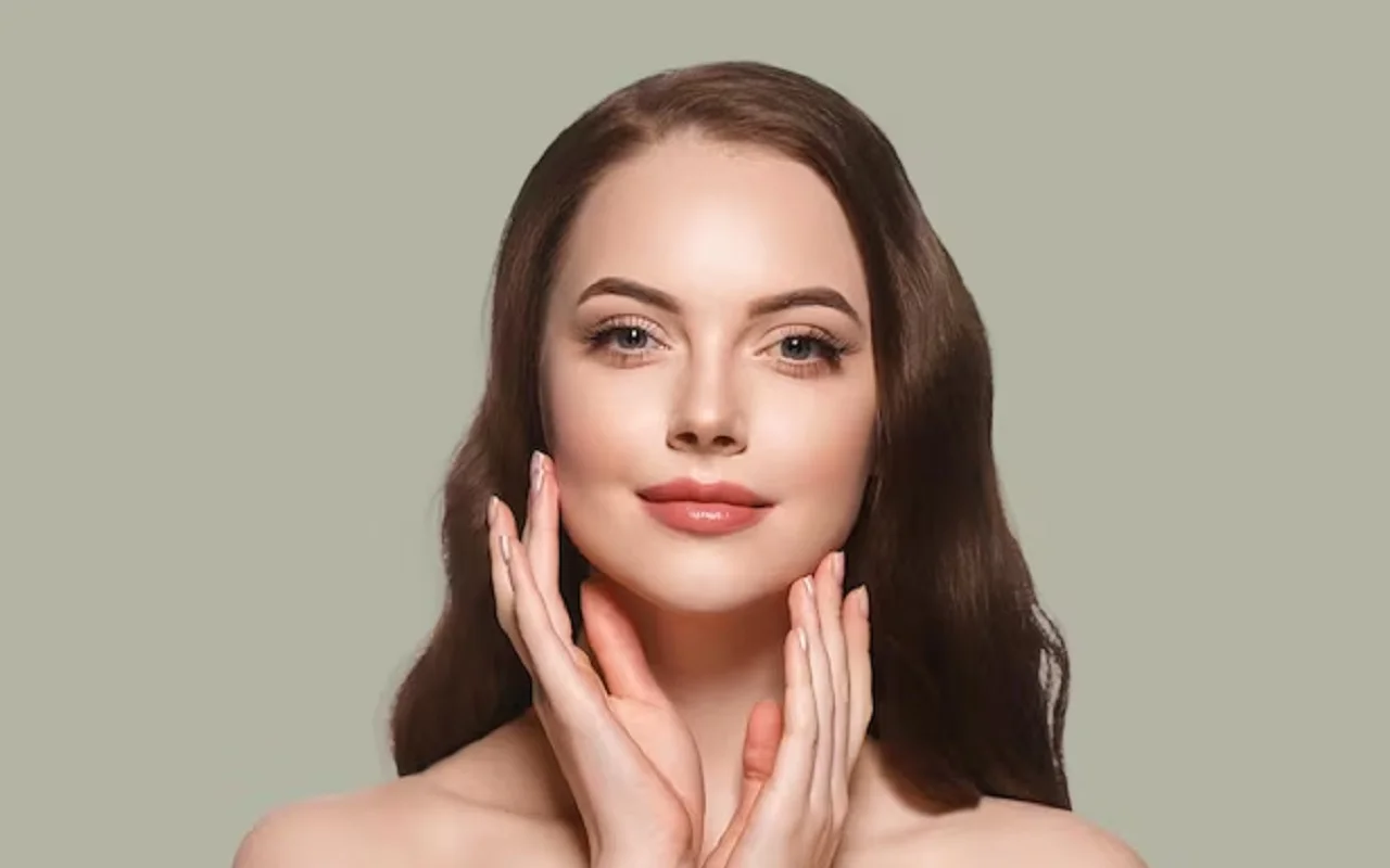 Beauty Tips: हर कोई आपके चेहरे की चमक का पूछेगा राज, आज से ही करें इसका उपयोग