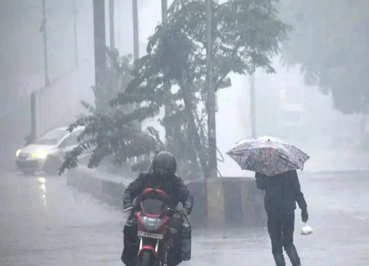 Rajasthan weather update: प्रदेश में बारिश के साथ ओले गिरने का जारी हुआ है अलर्ट, इस दिन तक रहेगा प्रभाव