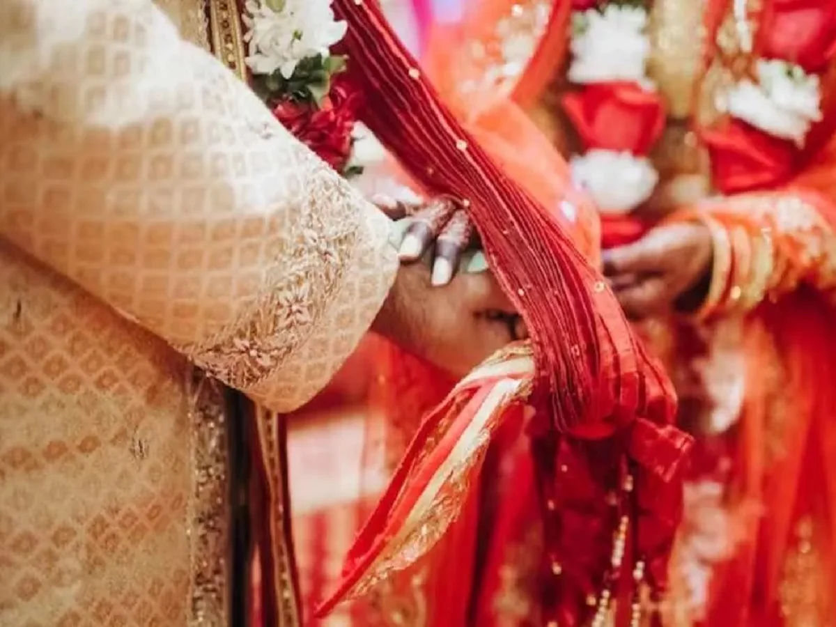 Ashirwad Scheme: बेटी की शादी के लिए सरकार दे रही है 51 हजार रुपए की आर्थिक सहायता, जान लें आप