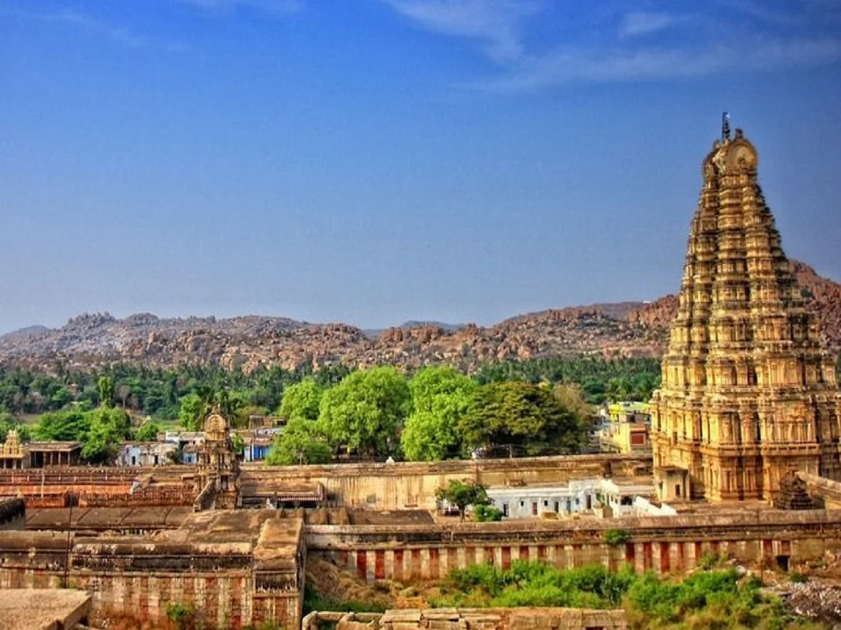 Travel Tips:  बजट फ्रेंडली डेस्टिनेशन है हम्पी, प्राचीन मंदिर, महल, भव्य मंडप और जल संरचनाओं के खंडहर जीत लेंगे दिल