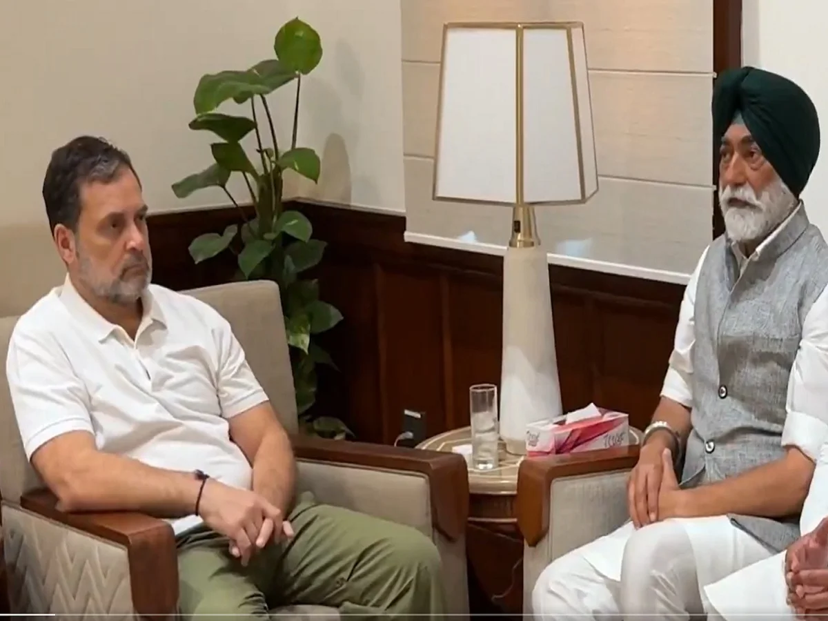 Rahul Gandhi ने पीएम मोदी पर साधा निशाना, कहा- किसानों के भविष्य का सौदा उनकी सहमति के बिना नहीं हो सकता