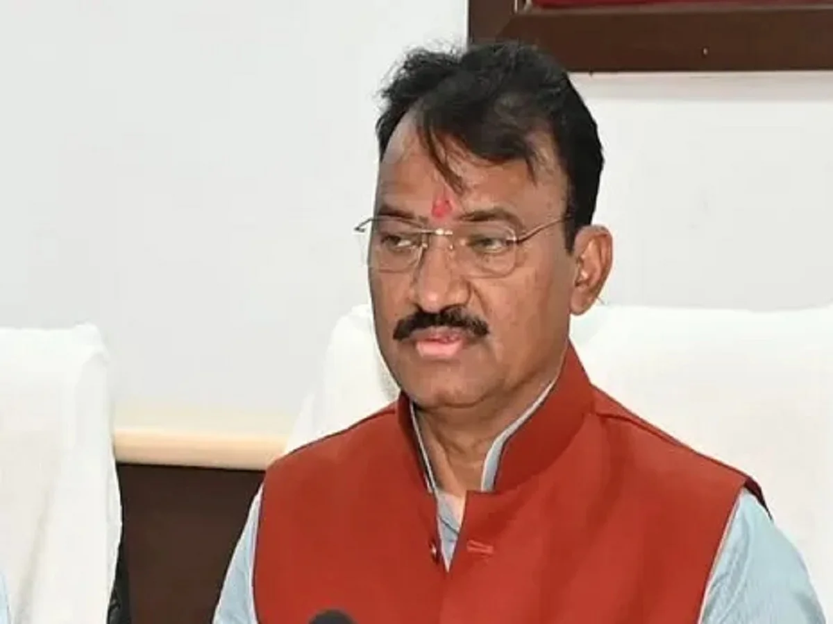 Rajasthan:  उपमुख्यमंत्री प्रेमचंद बैरवा के काफिले में घुसी तेज रफ्तार कार, बाल-बाल बचे मंत्री