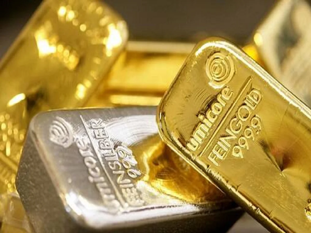 Gold-Silver Price:  16000 रुपए रुपए महंगी हुई चांदी, आज सोने के भी इतने बढ़ गए हैं दाम