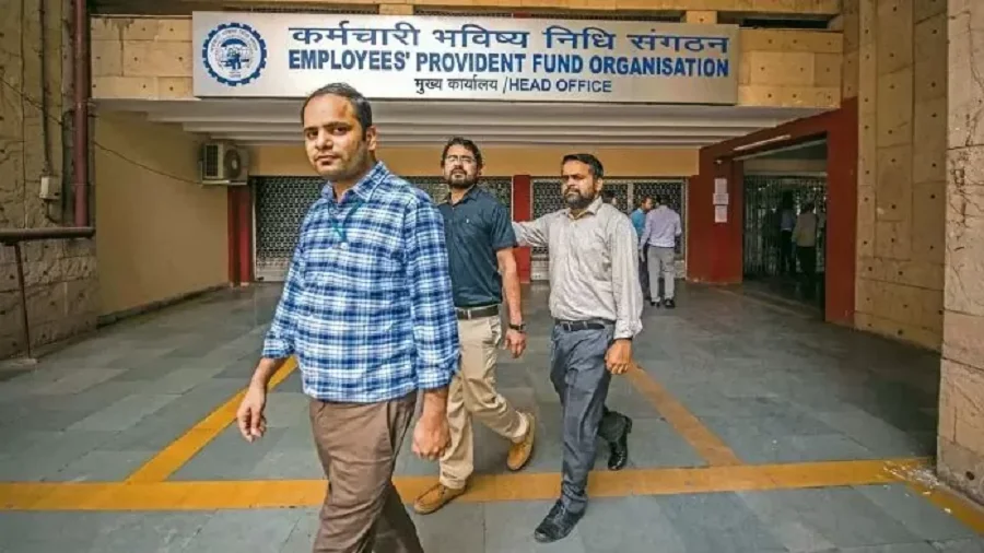EPFO Updates UAN Profile Rules: EPFO ने UAN और आधार से जुड़े प्रोफाइल अपडेट के लिए नया नियम लागू, अब नहीं लेना होगा नियोक्ता से अनुमोदन