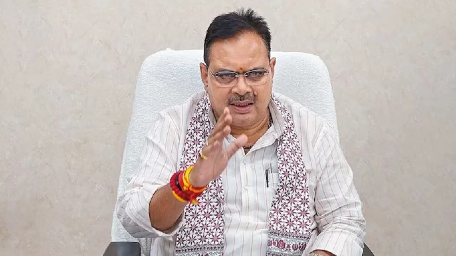 Rajasthan Politics:  सीएम शर्मा ने पीएम को बता दिया फेवरेेट एक्टर, कांग्रेस ने कहा-देर से ही सही मुख्यमंत्री भी माने की मोदी जी नेता नहीं, अभिनेता हैं