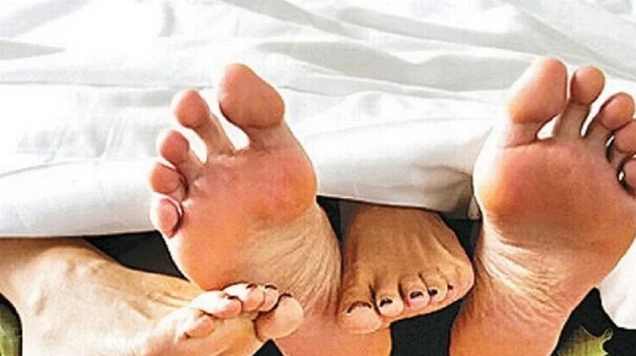 Uttar Pradesh: पत्नी ने ही बनवा दिए पति के नौकरानी के साथ शारीरिक संबंध, फिर हुआ ऐसा कि...